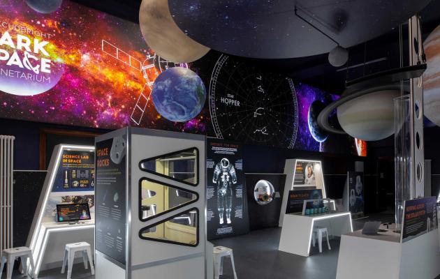 Dark Space Planetarium